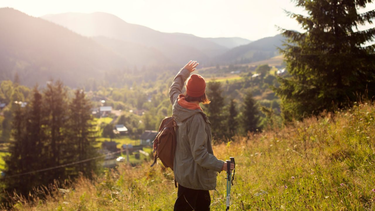 woman-enjoying-rural-surroundings woman-enjoying-rural-surroundings